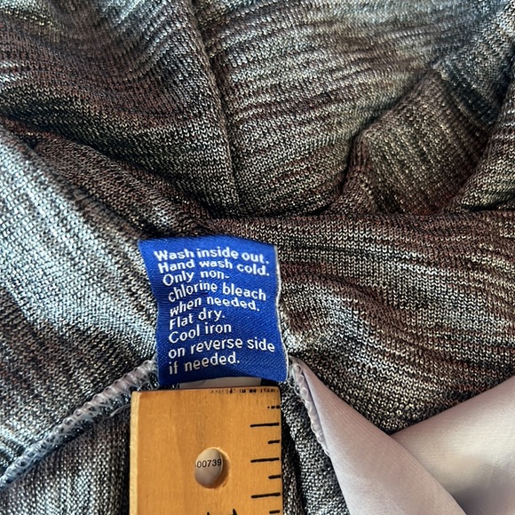 Apt 9 Womens T Grey and Blue High-Low Medium Short Sleeves Lightweig… - Picture 10 of 10